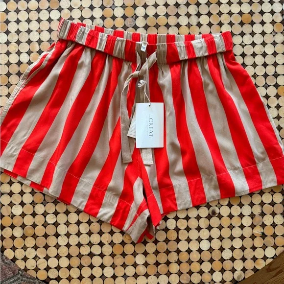 The Great. Bonfire Shorts in Sunset Stripe - Picture 4 of 4